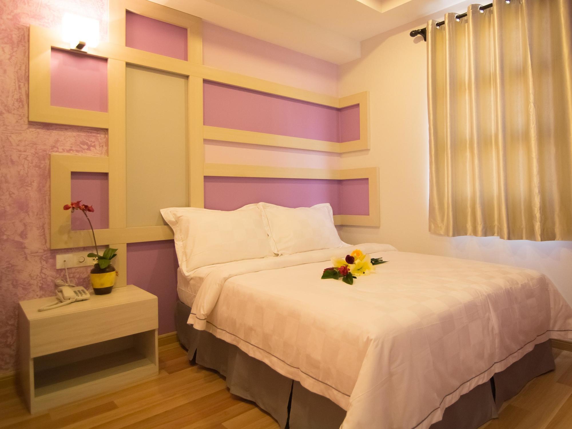 Sunshine Inn Plus Malacca Exterior photo